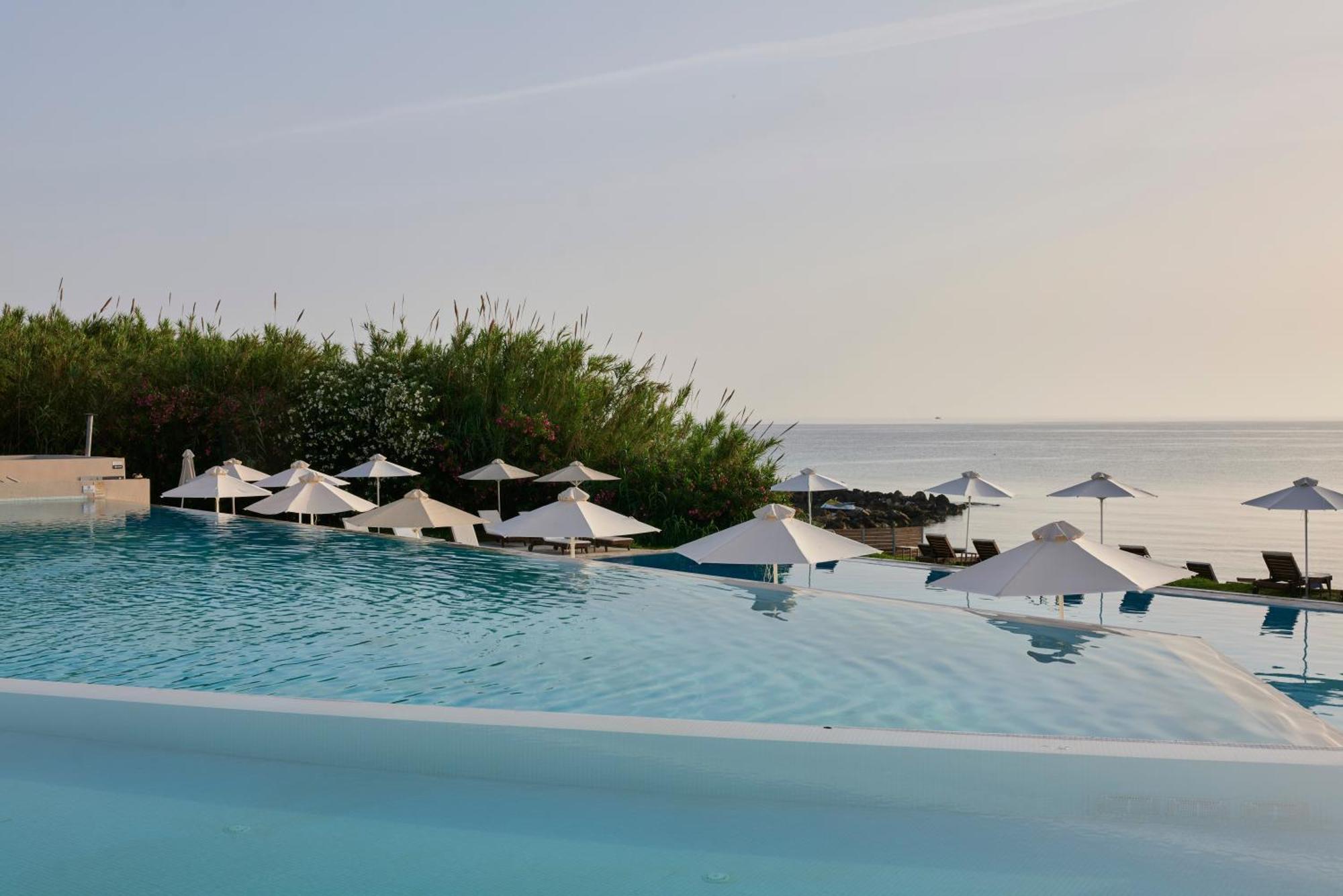 Atlantica Eleon Grand Resort Трагаки Экстерьер фото