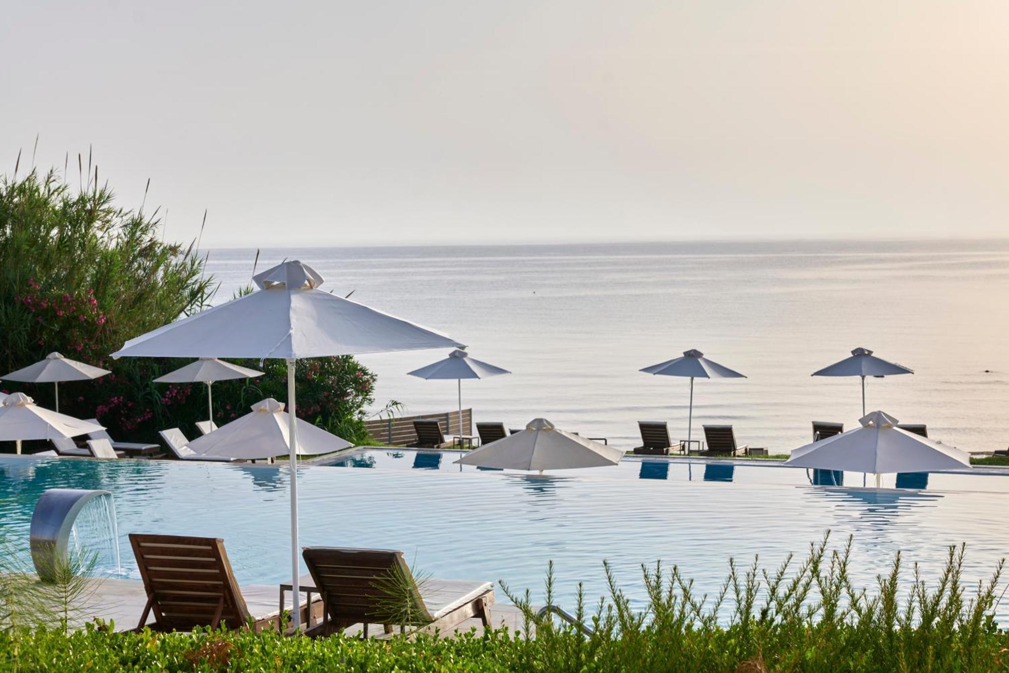 Atlantica Eleon Grand Resort Трагаки Экстерьер фото