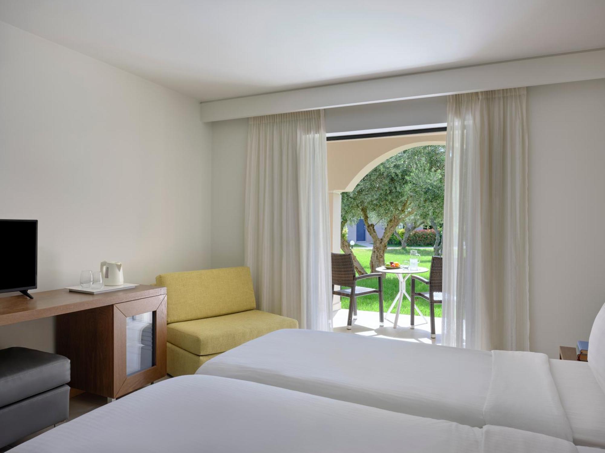 Atlantica Eleon Grand Resort Трагаки Экстерьер фото